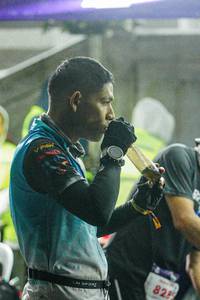 BIB: 3724, 8289
                            <button type="button" onclick="openModal(22299244)" class="btn btn-primary btn-sm float-right btn-popup" data-toggle="modal" data-target=".modal-high-quality">
                        <i class="fas fa-shopping-cart"></i> Add to Cart
                    </button>
                                            <button type="button" onclick="isThisMe(22299244, true)" class="btn btn-success btn-sm float-right btn-popup btn-isme hidden" data-toggle="tooltip" data-placement="bottom" title="นี่คือรูปของคุณใช่ไหม คลิกที่นี่เพื่อเอาเข้าอัลบั้ม">
                        <i class="fas fa-plus"></i> Add to album
                    </button>
                    <button type="button" onclick="isThisMe(22299244, false)" class="btn btn-warning btn-sm float-right btn-popup btn-isnotme hidden">
                        <i class="fas fa-ban"></i> Remove from album
                    </button>